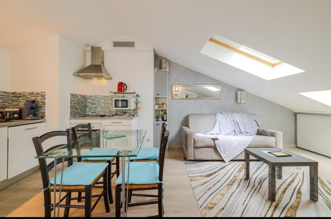 Appartements Au Cros De Cagnes Extérieur photo